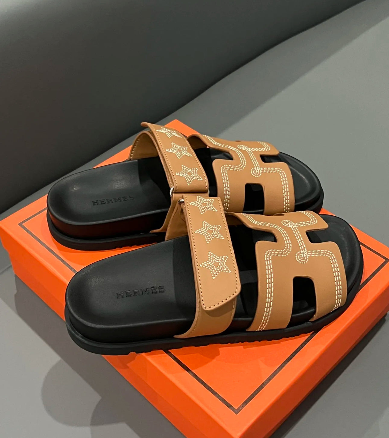 H sandals Summer