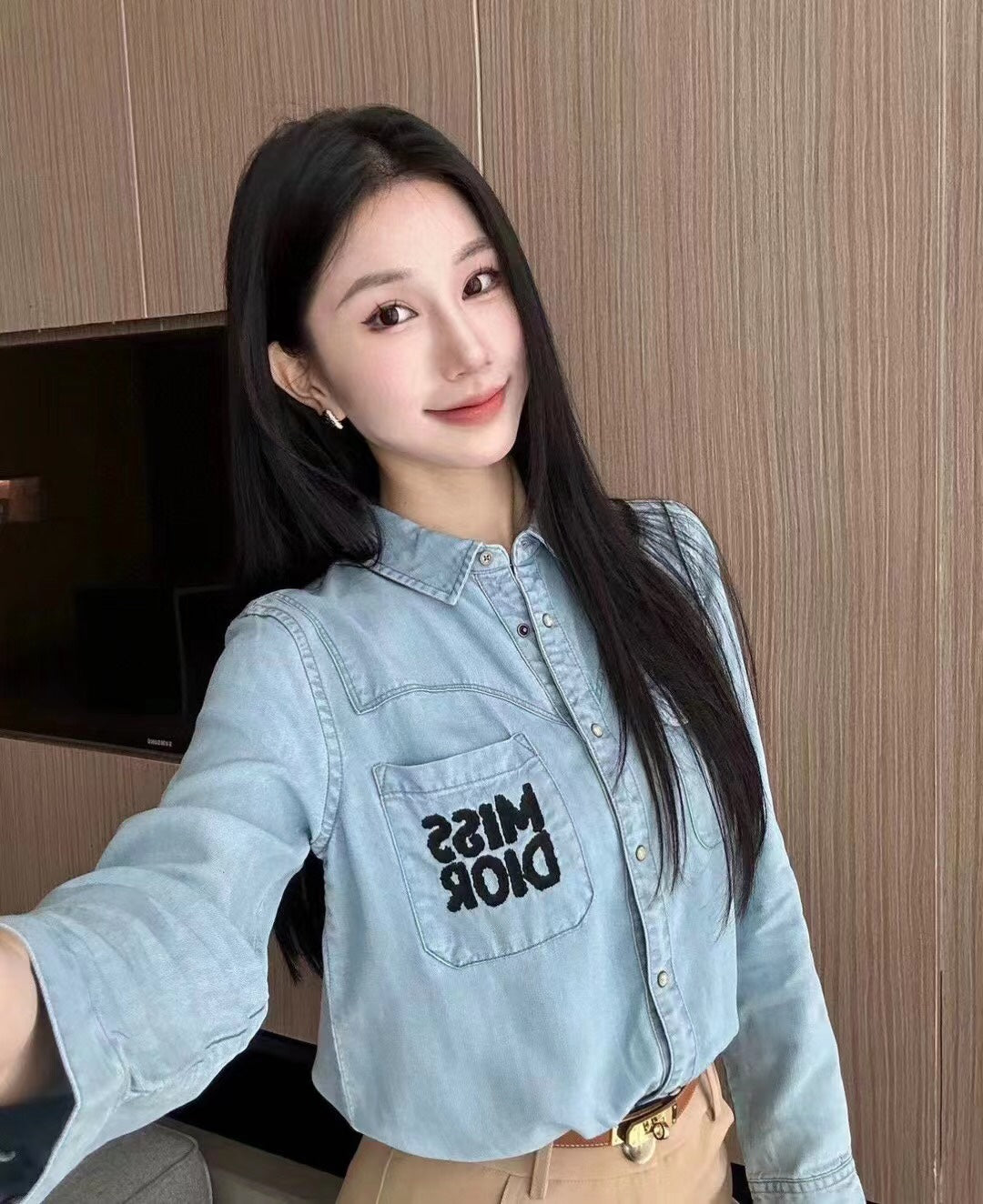 Women’s denim top