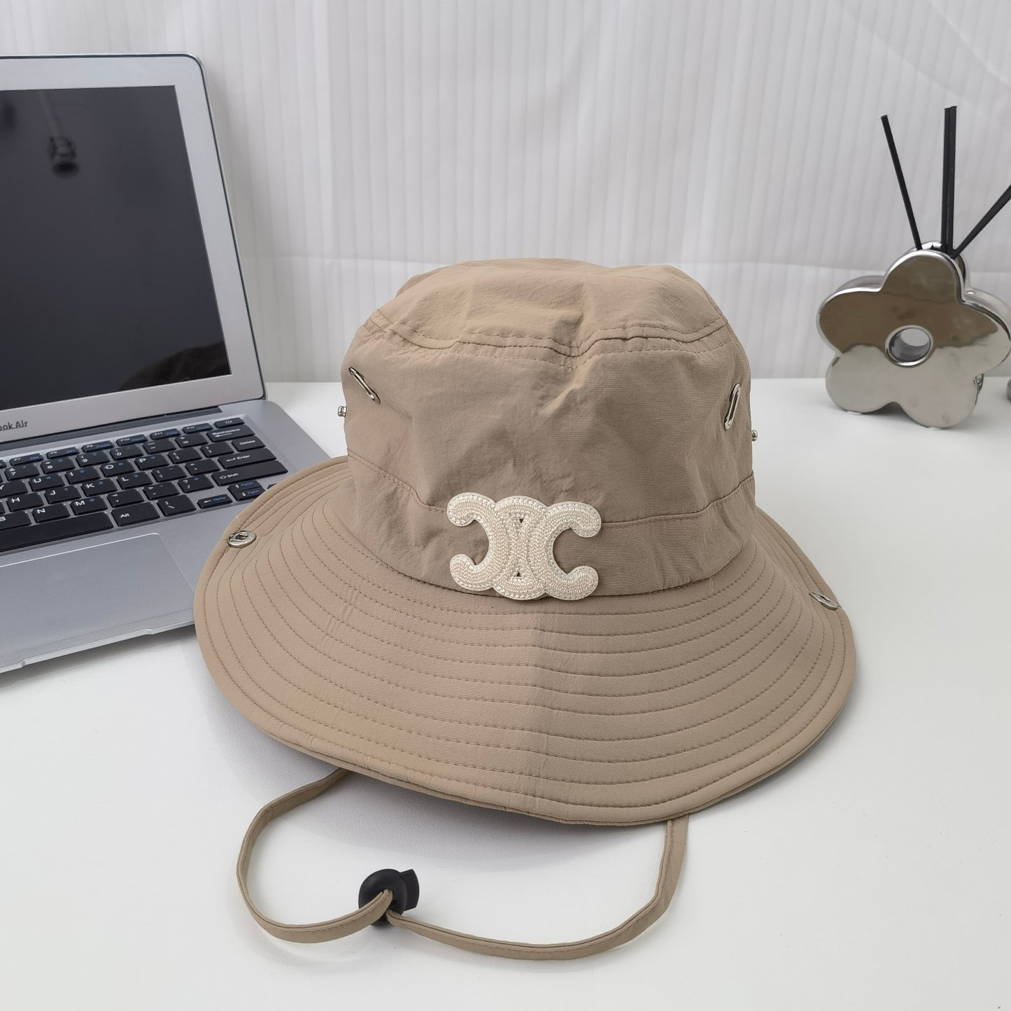 Summer bucket hat
