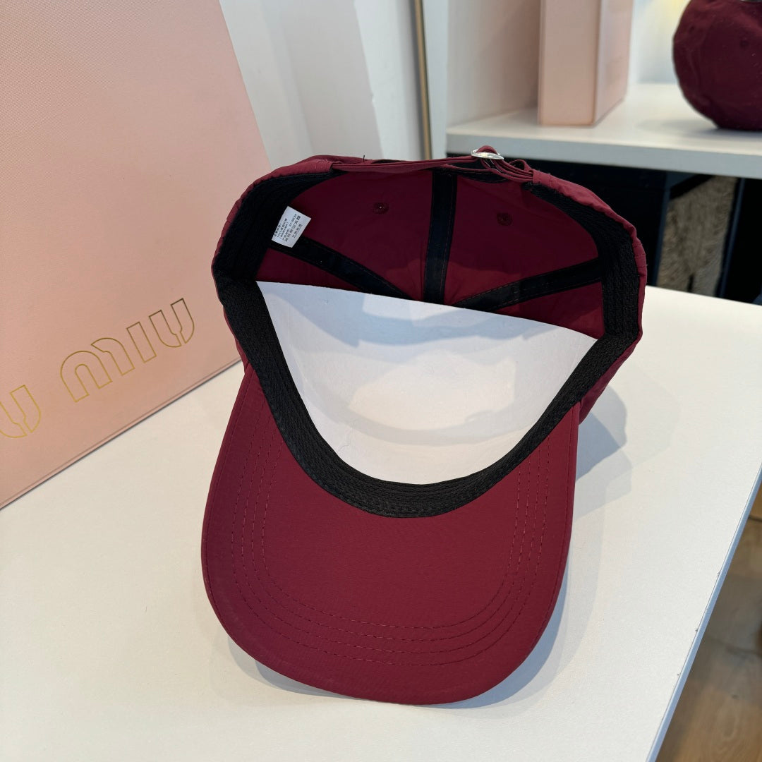Nb Miu Cap