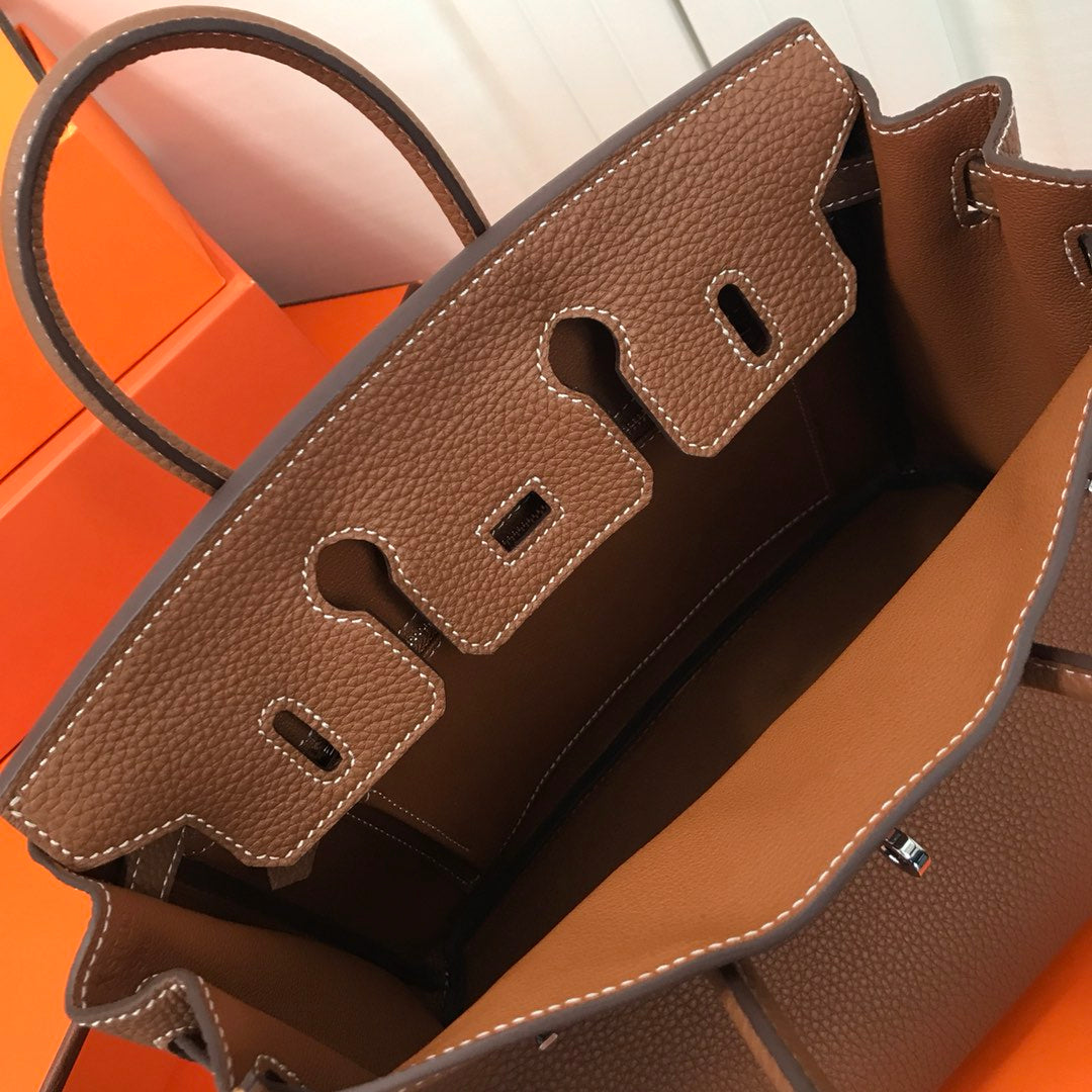 Women’s H bag