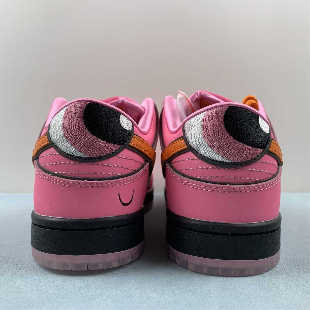 Power puff D shoes