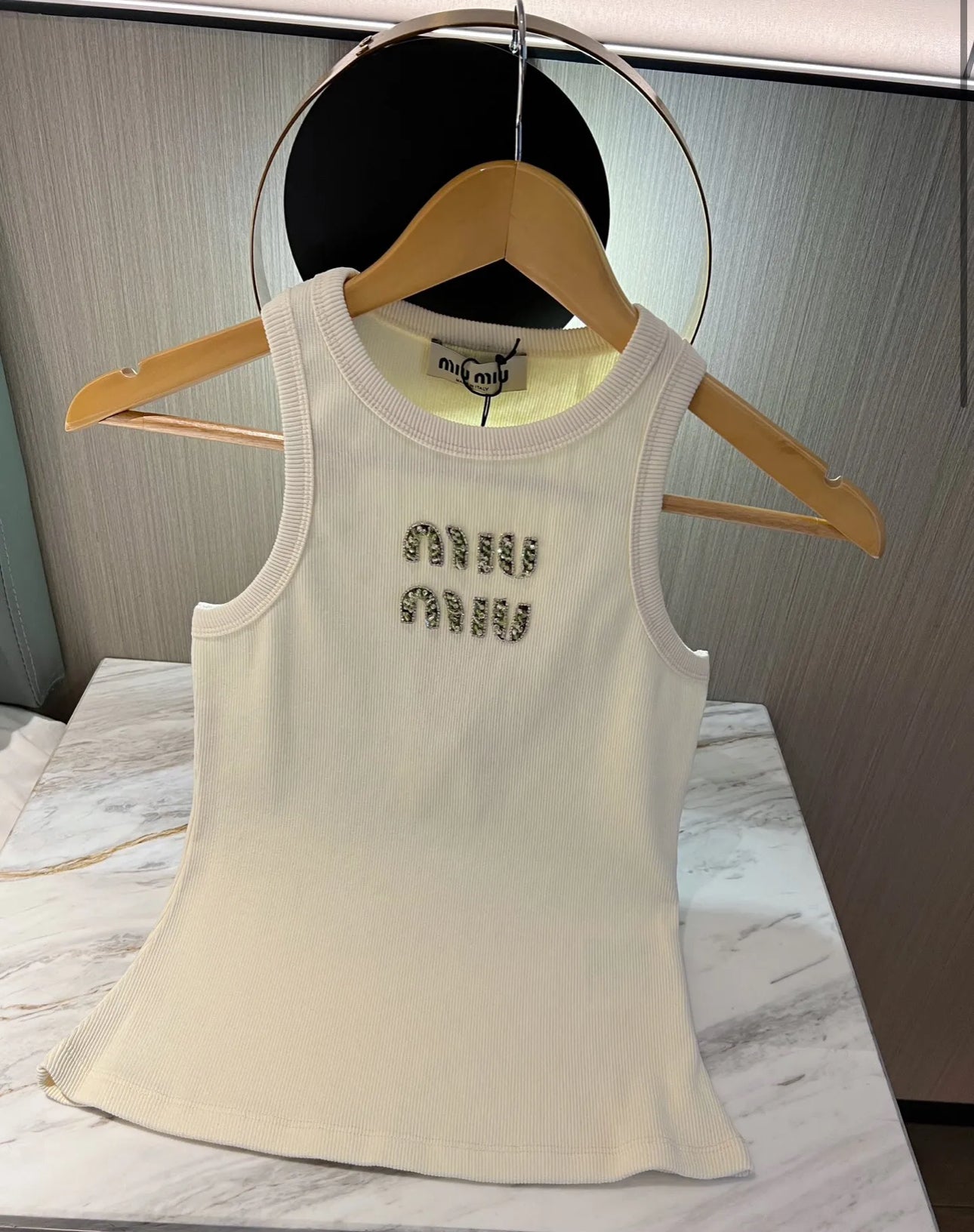 Top for woman’s