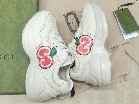 Kids shoes