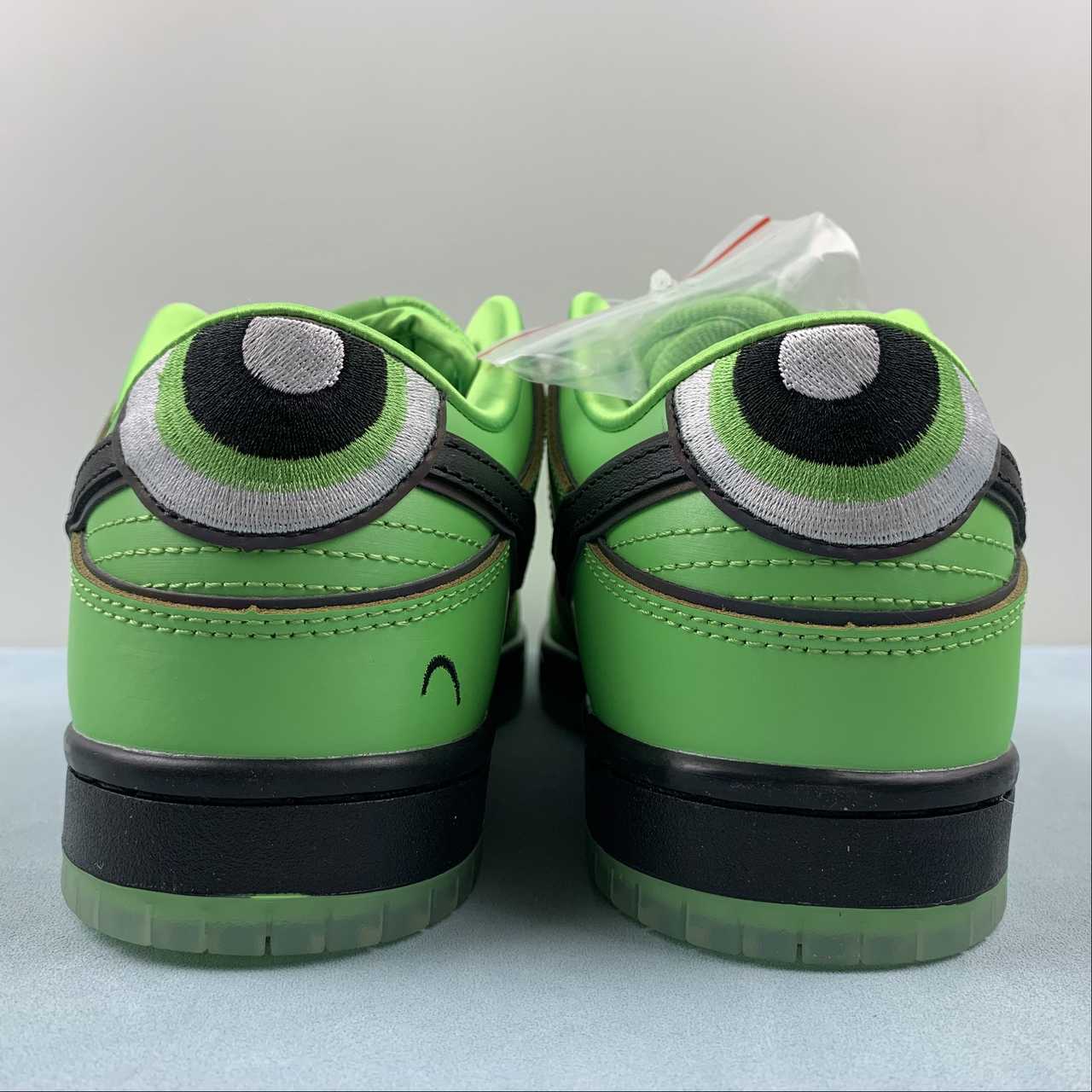 Power puff D shoes