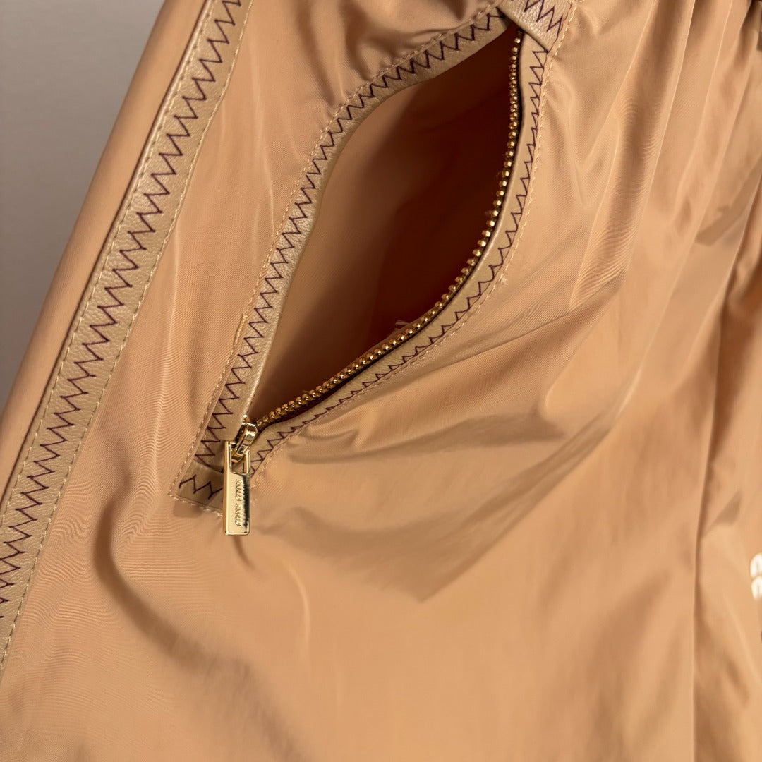 Miu short