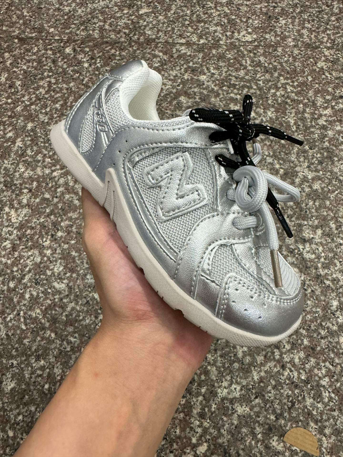 Miu kids shoes