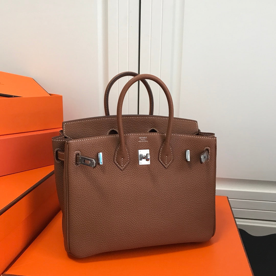 Women’s H bag