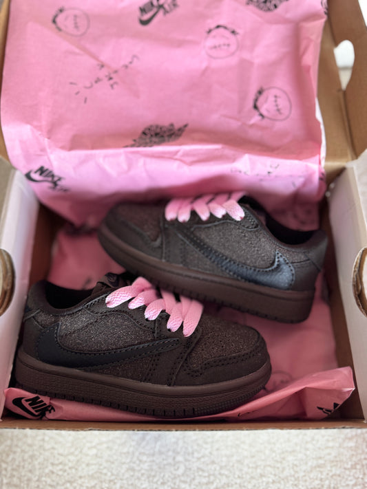 Kids customized shoes