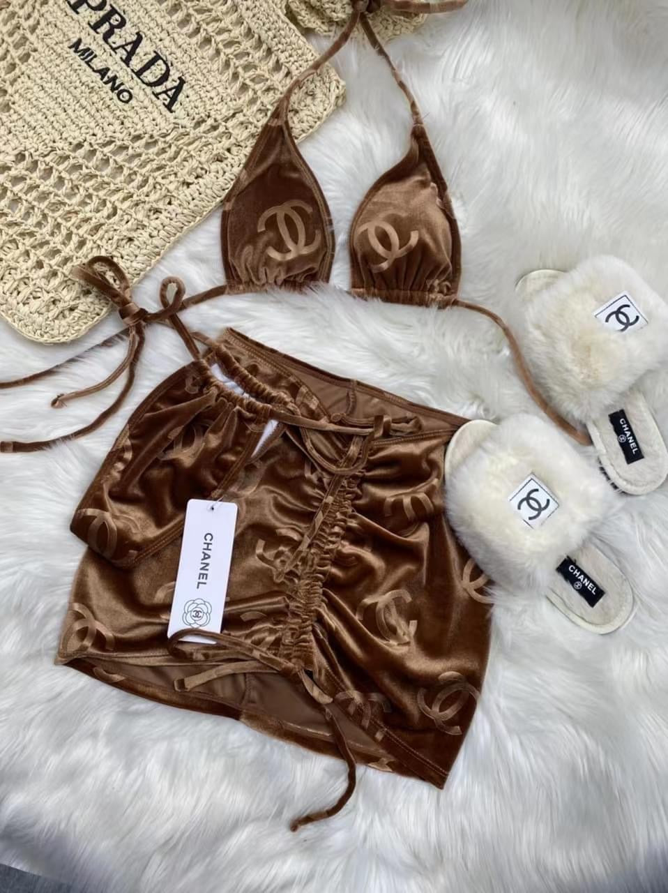 3 piece’s swimsuit