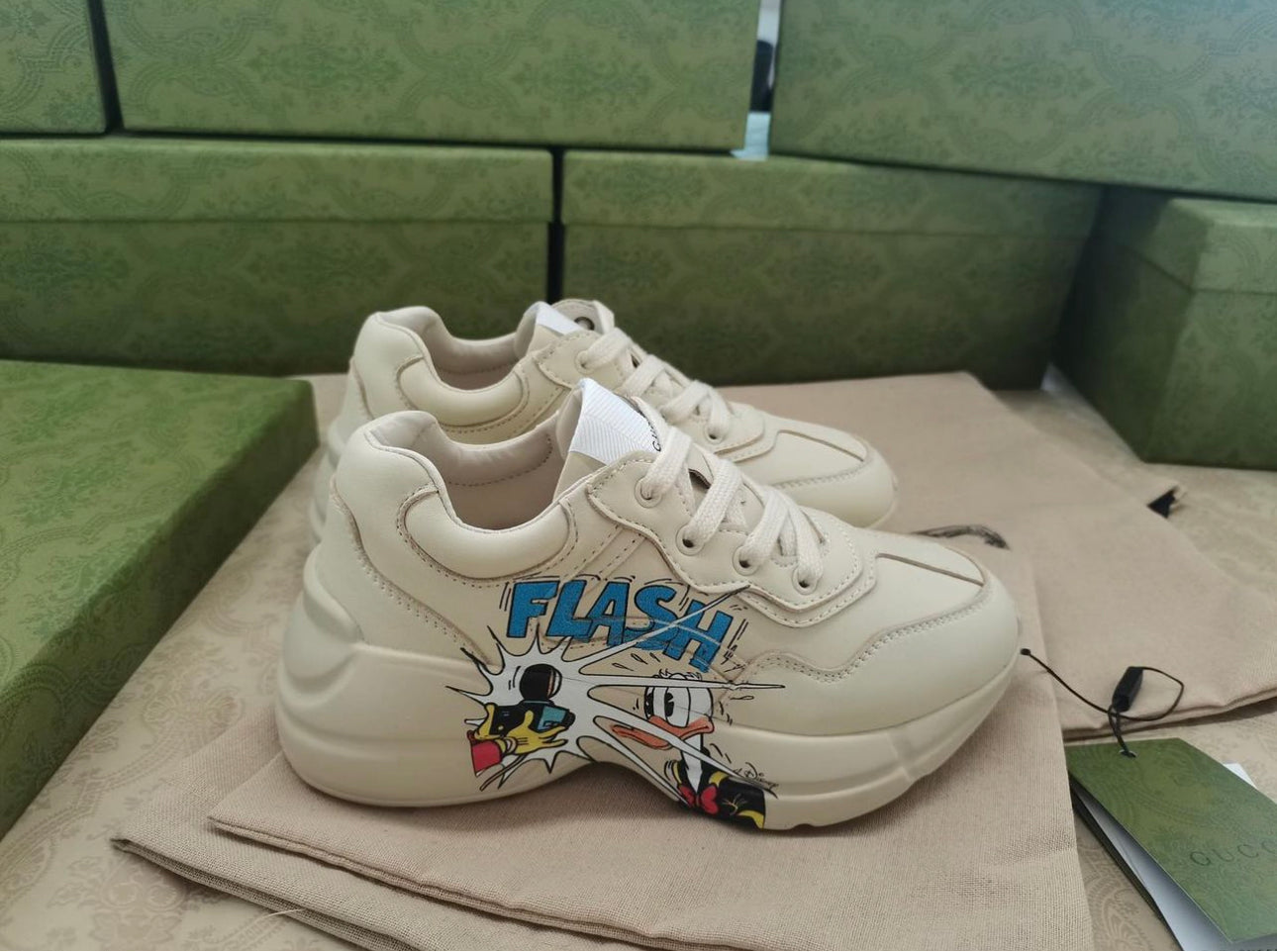 Kids fall fashion shoes