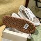 Women’s shoes
