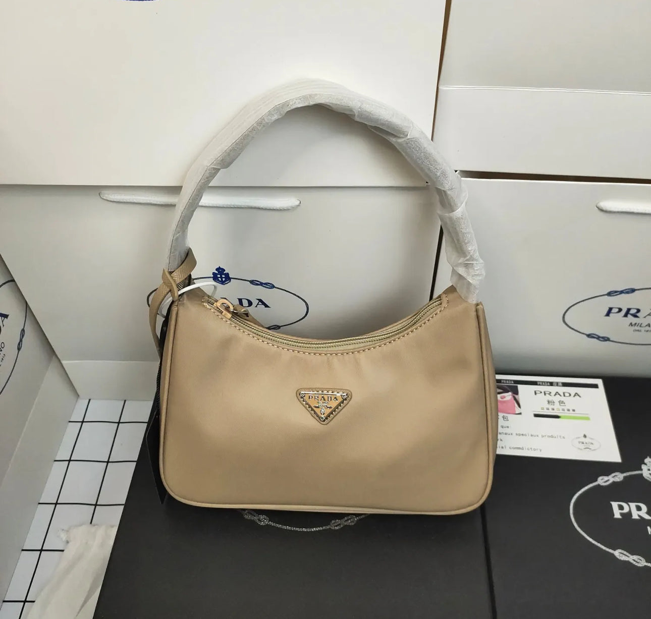 Women’s handbag