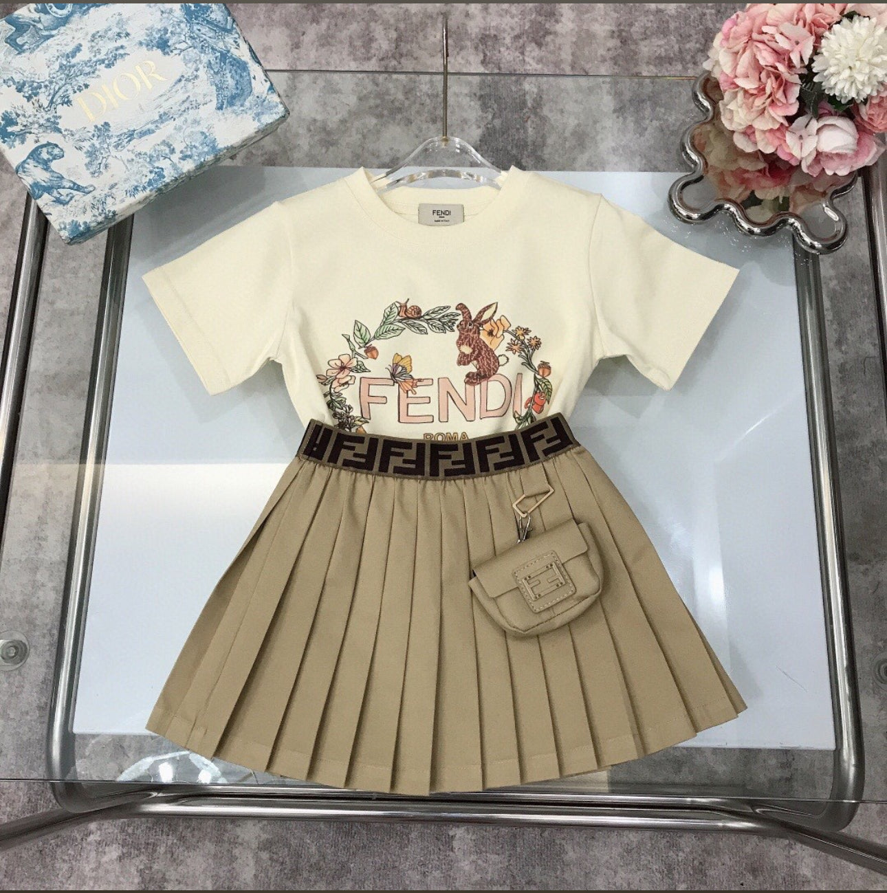Girls skirt set