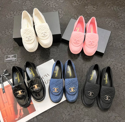 Women’s moccasins