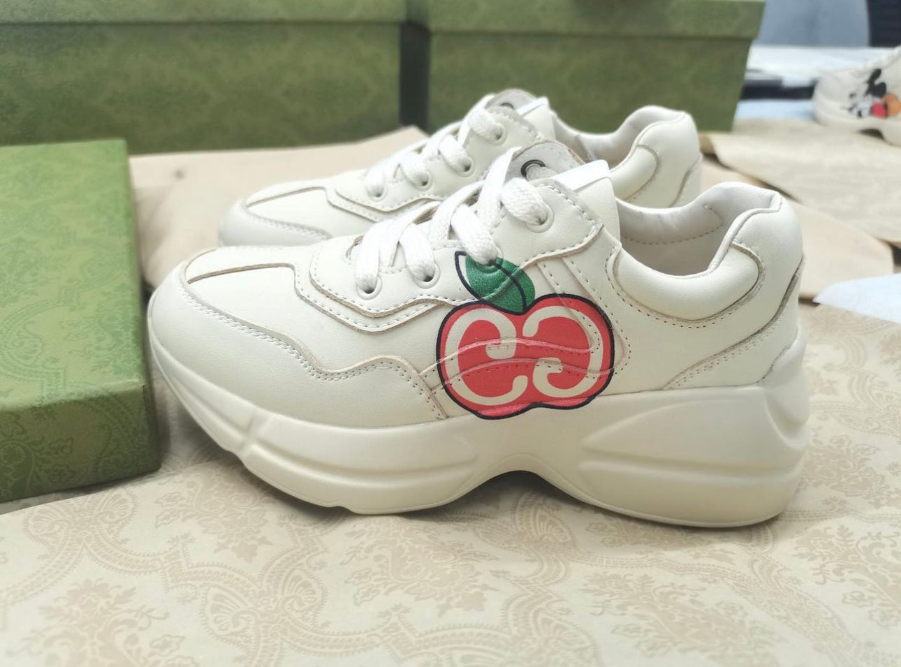 Kids fall fashion shoes