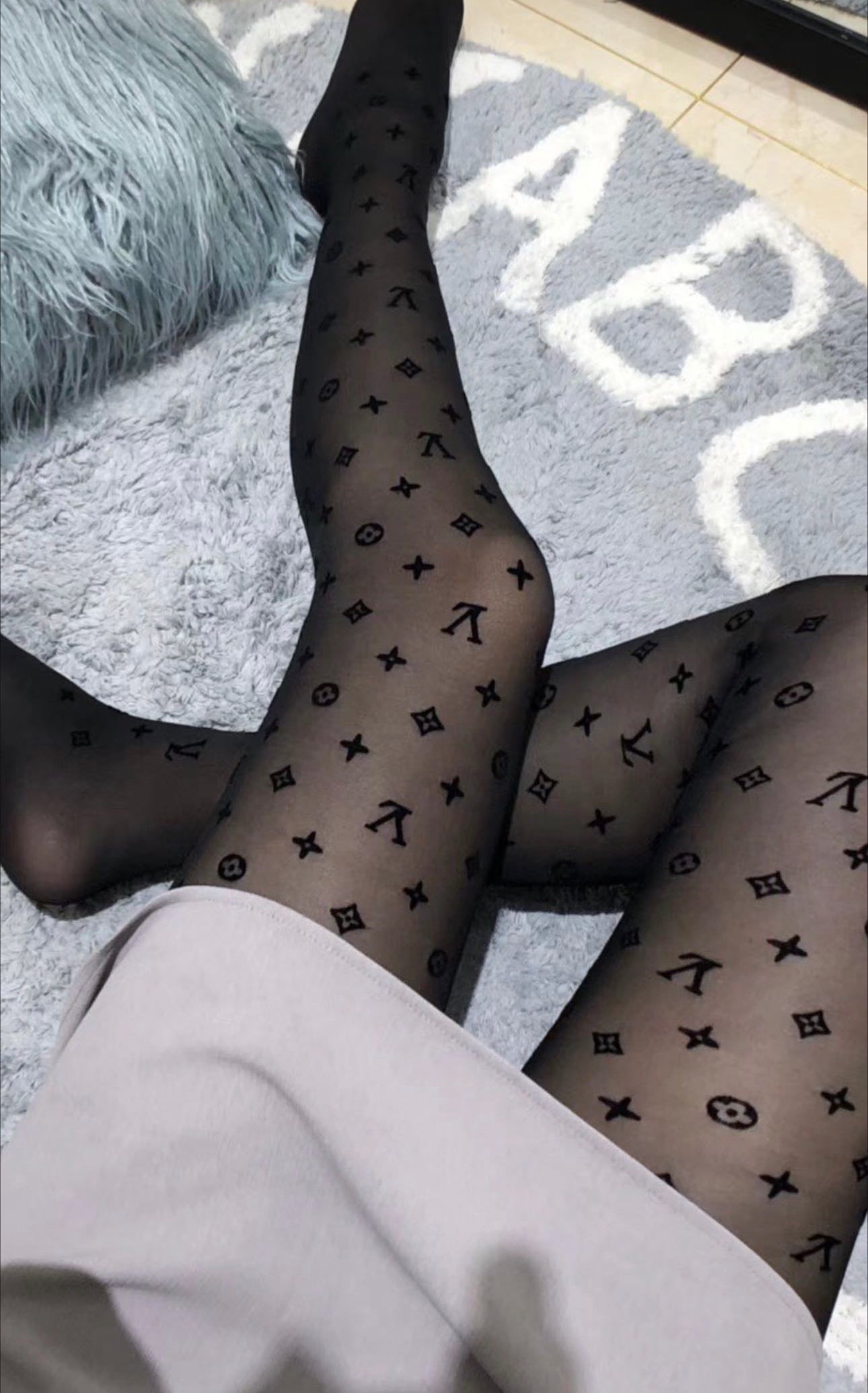 Pantyhose l