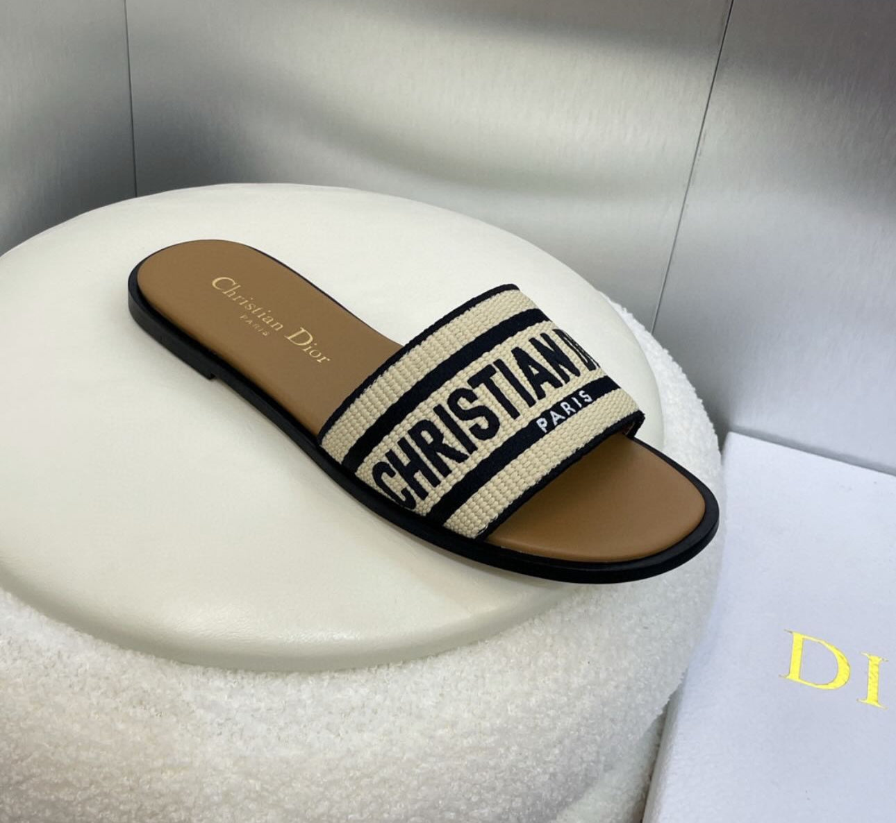 Women’s slides