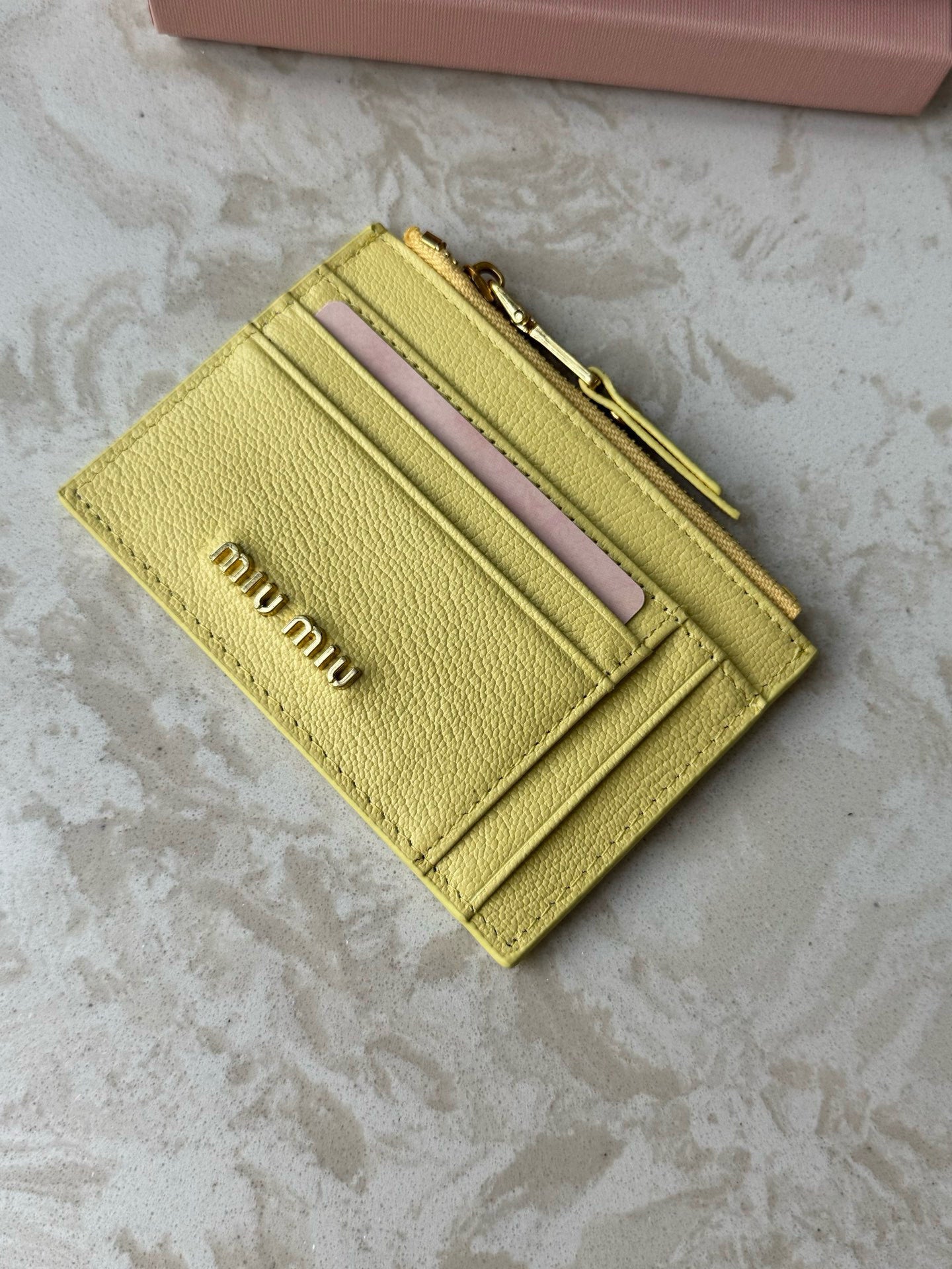Card holder