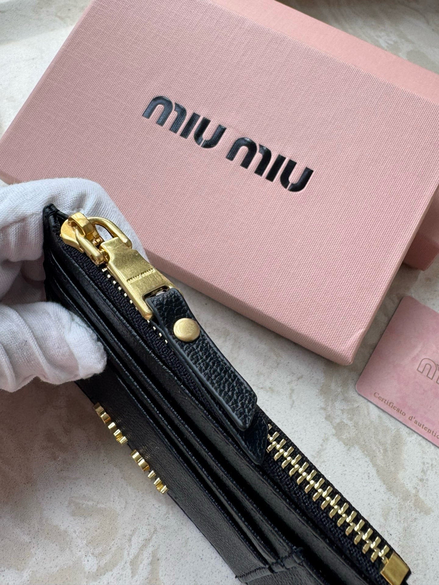 Card holder