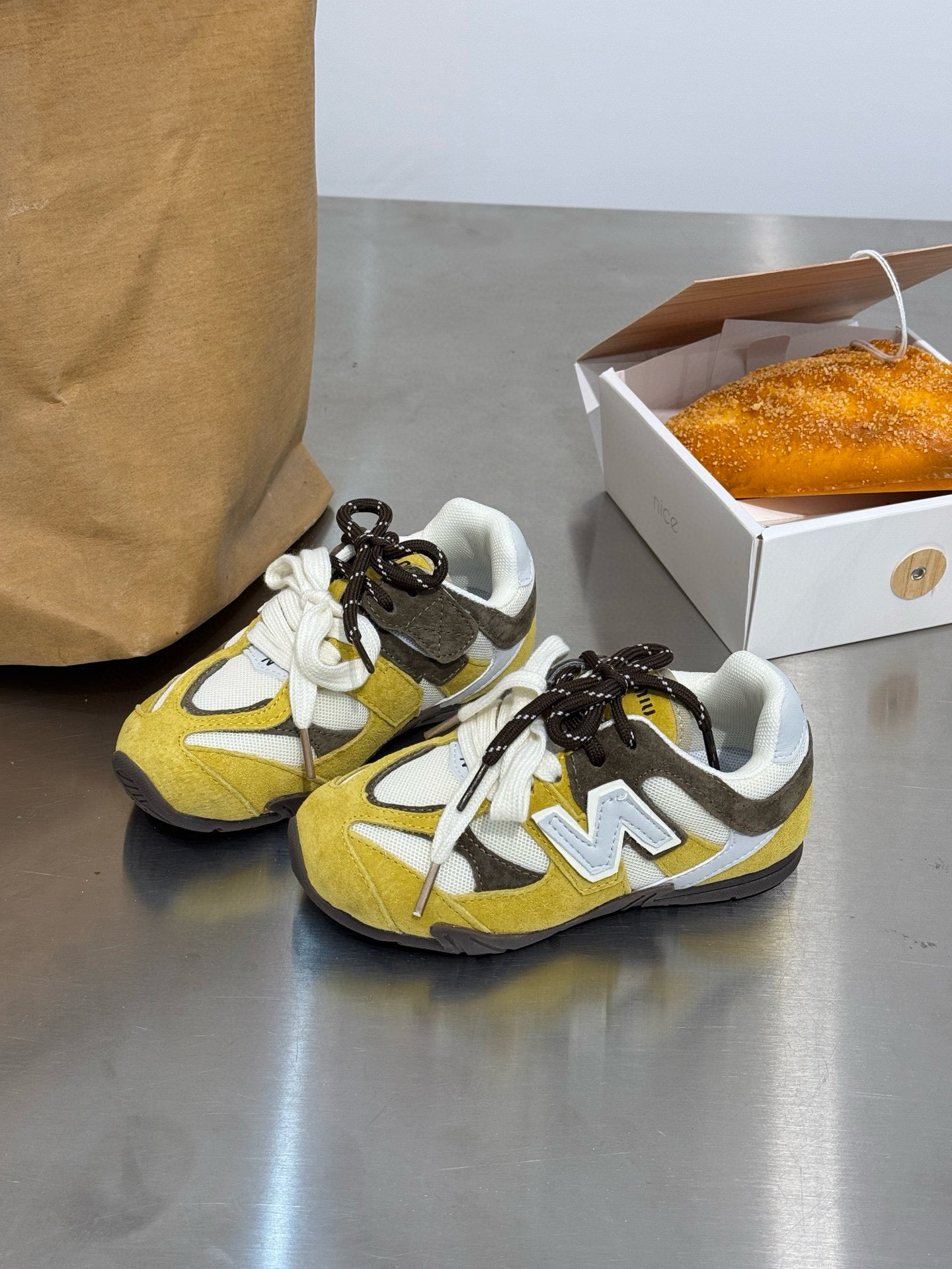 Fashion kids shoes