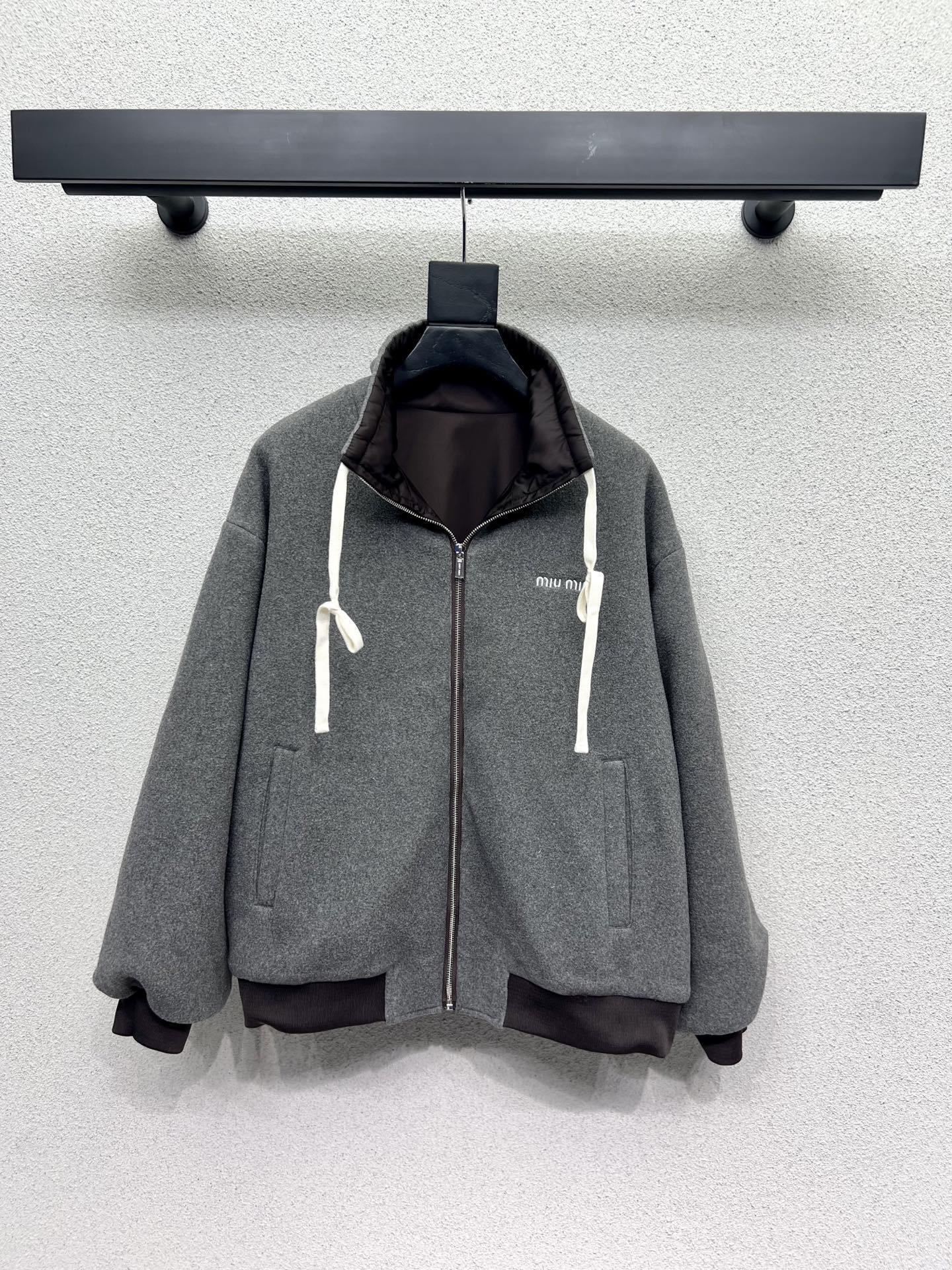 Women’s reversible jacket