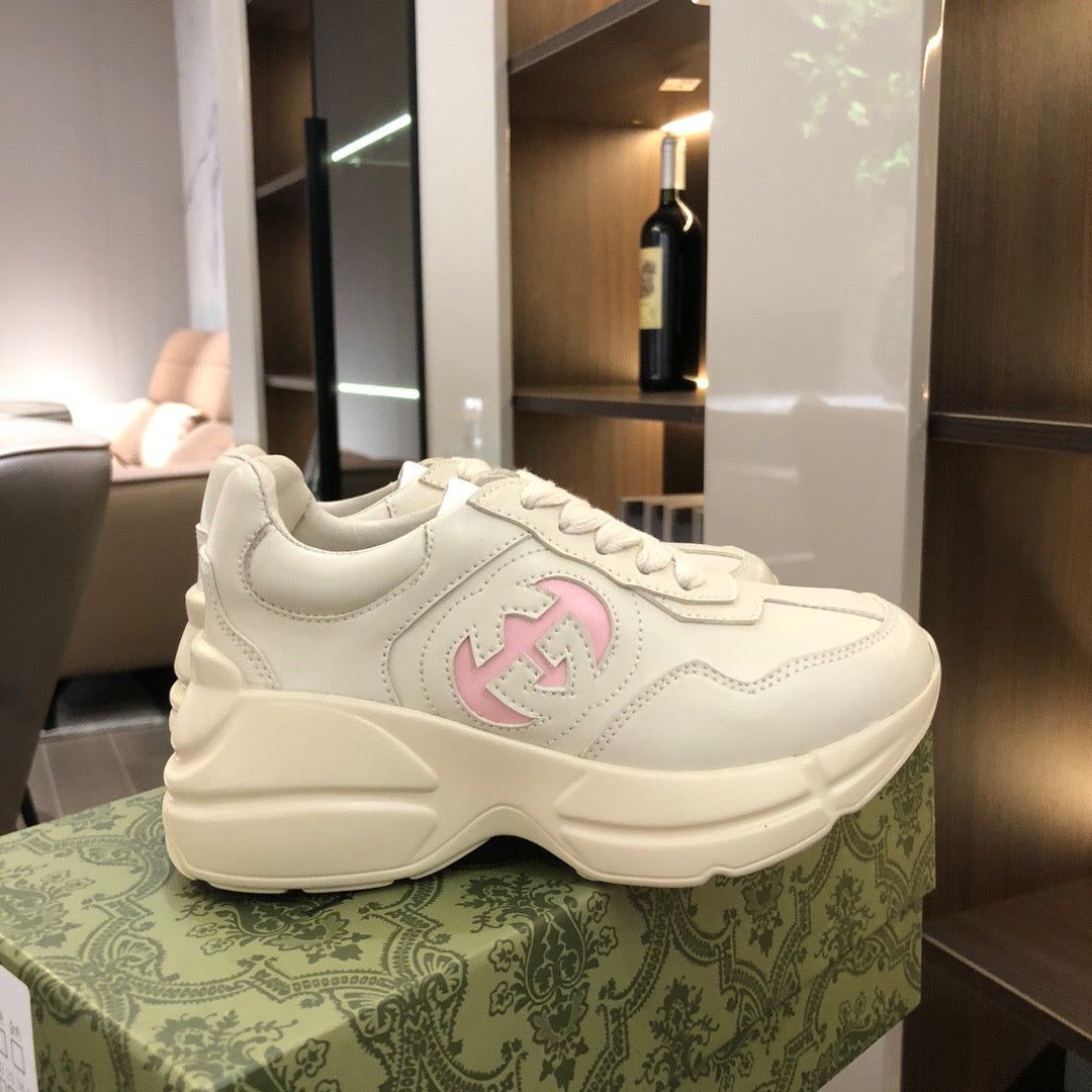 Kids shoes