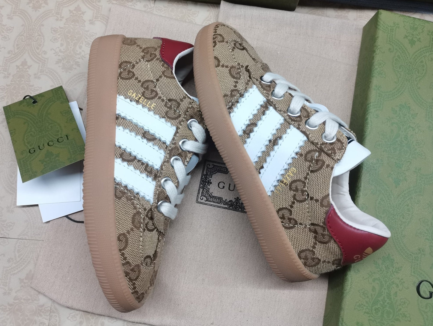 Kids shoes