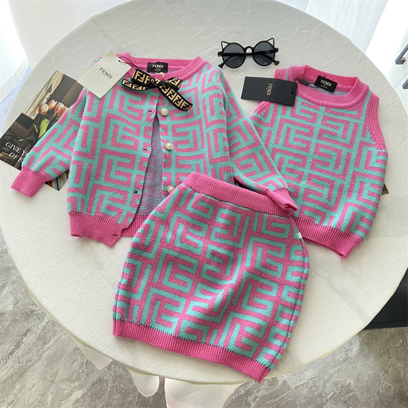 Girls skirt set