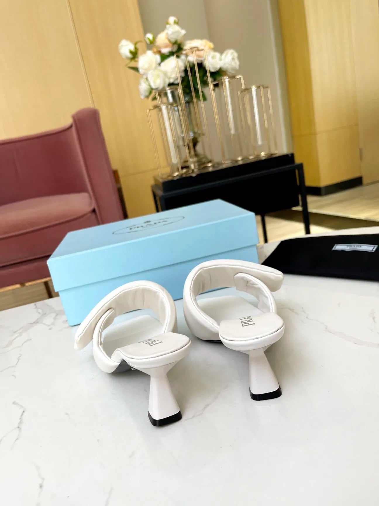 Women’s sandals