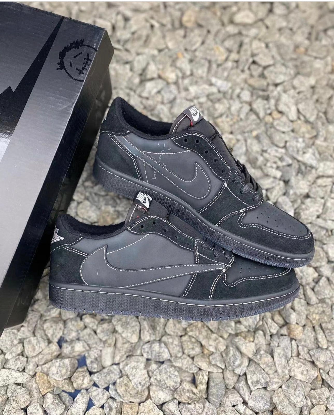 Adult T S Shoes