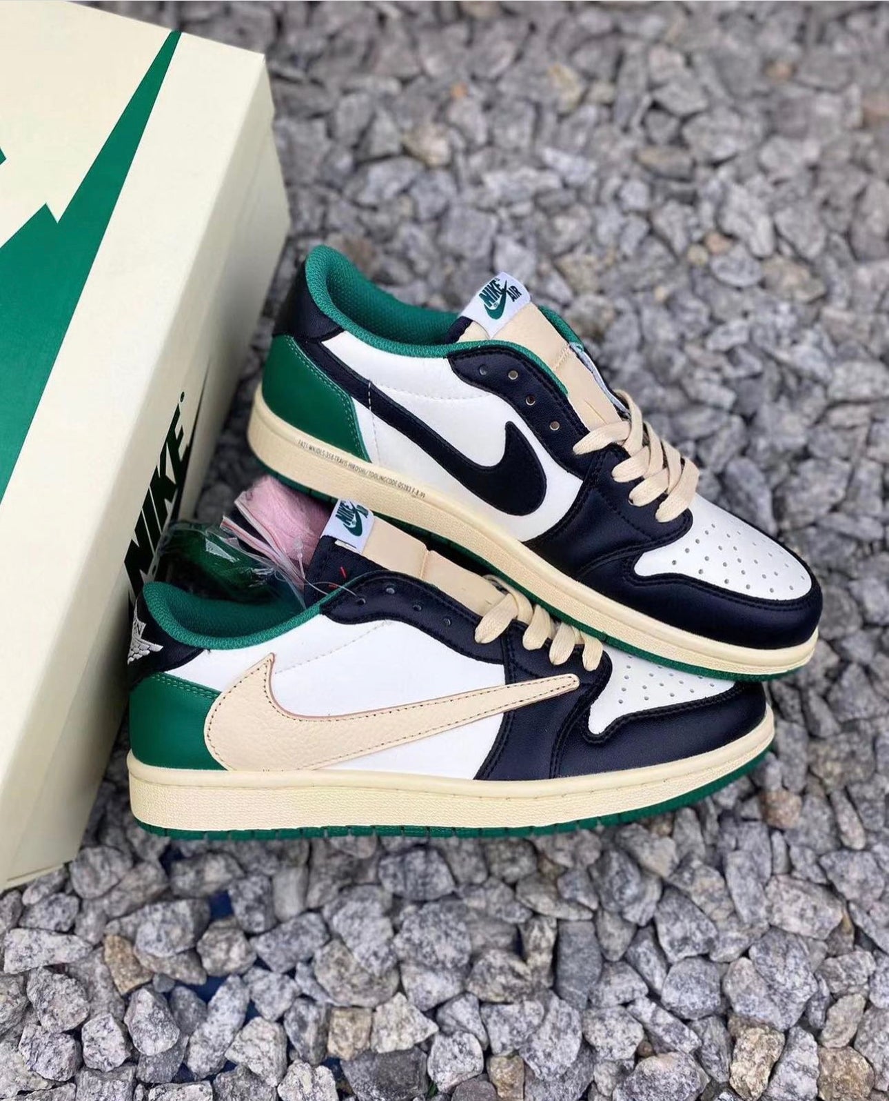 Adult T S Shoes