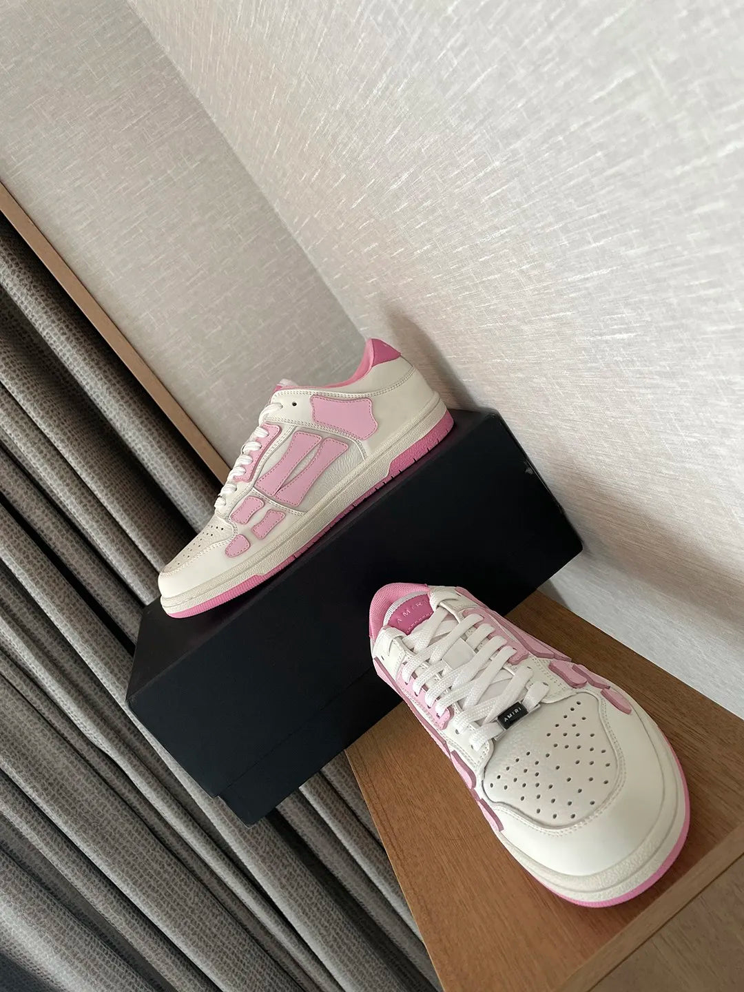 A M Shoes
