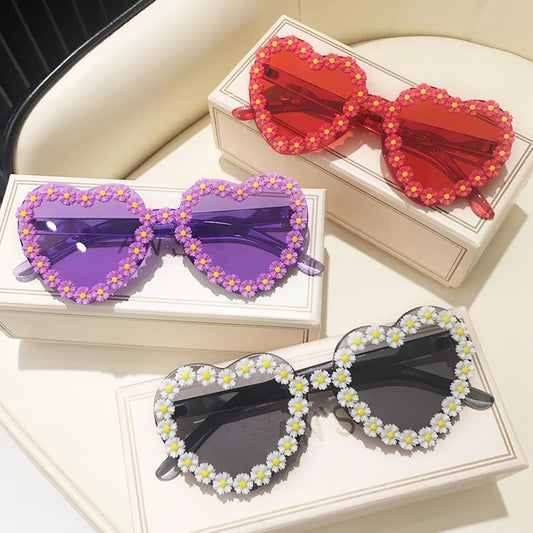 Heart floral sunglasses