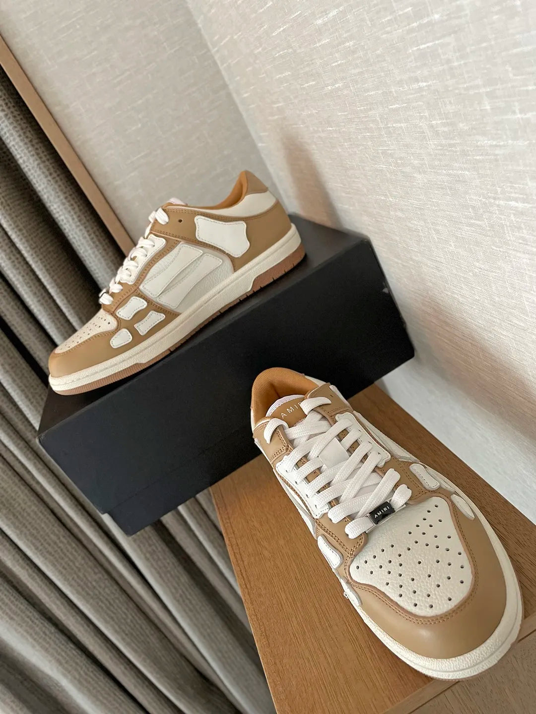 A M Shoes