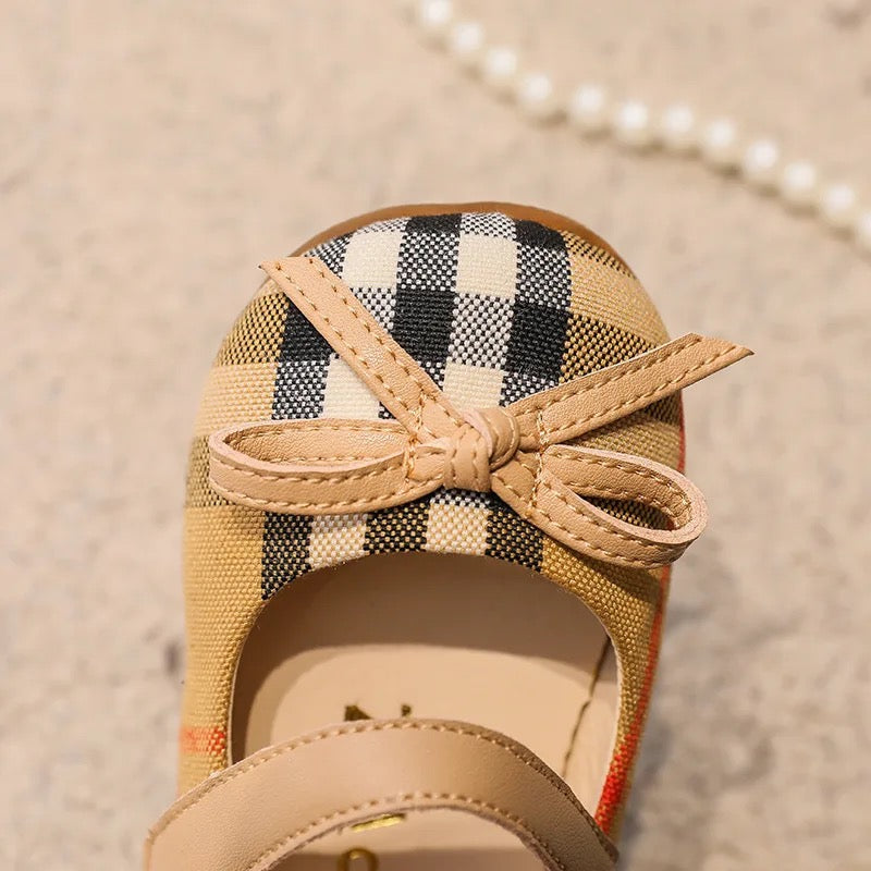 Baby plaid shoes