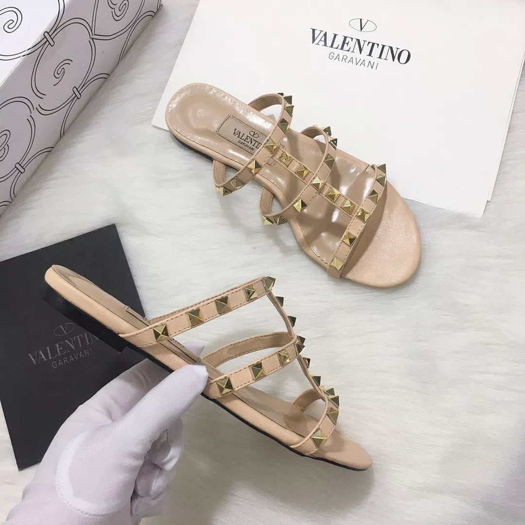 Women’s sandals