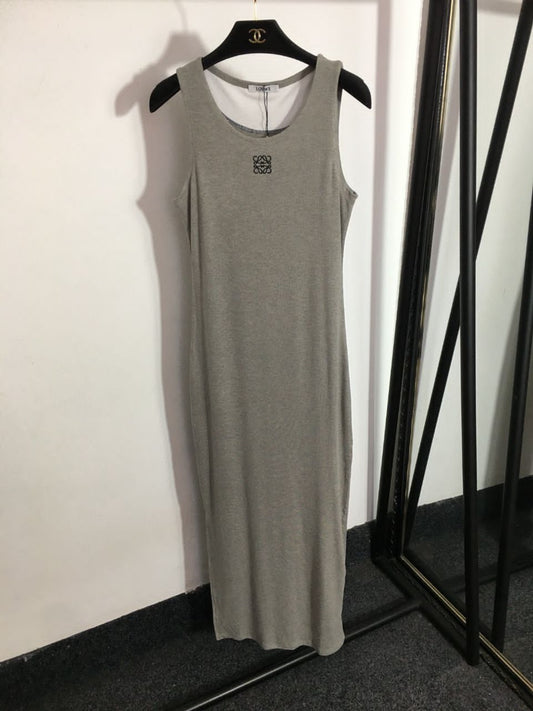 Low dress